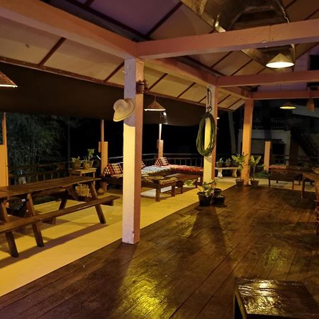 فندق The Boathouse Ban Dondét المظهر الخارجي الصورة