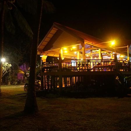 فندق The Boathouse Ban Dondét المظهر الخارجي الصورة